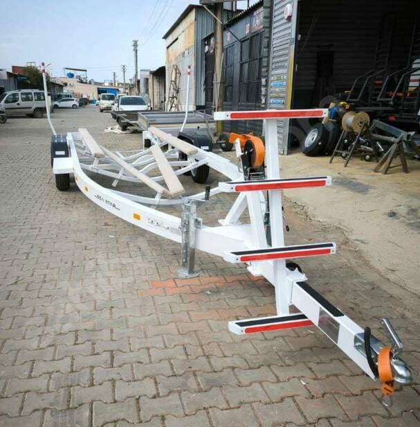 7M Yükleme Alanı 3500kg İki Dingil Çiftli Şase Frensiz