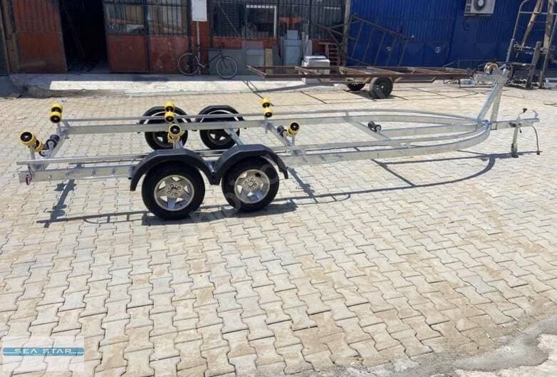 6,5M Yükleme Alanı 1850kg Tek Dingil Çiftli Şase
